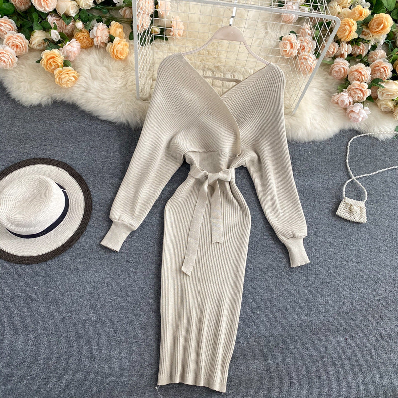 Fashionable And Simple V-neck Bright Silk Knitted Dress