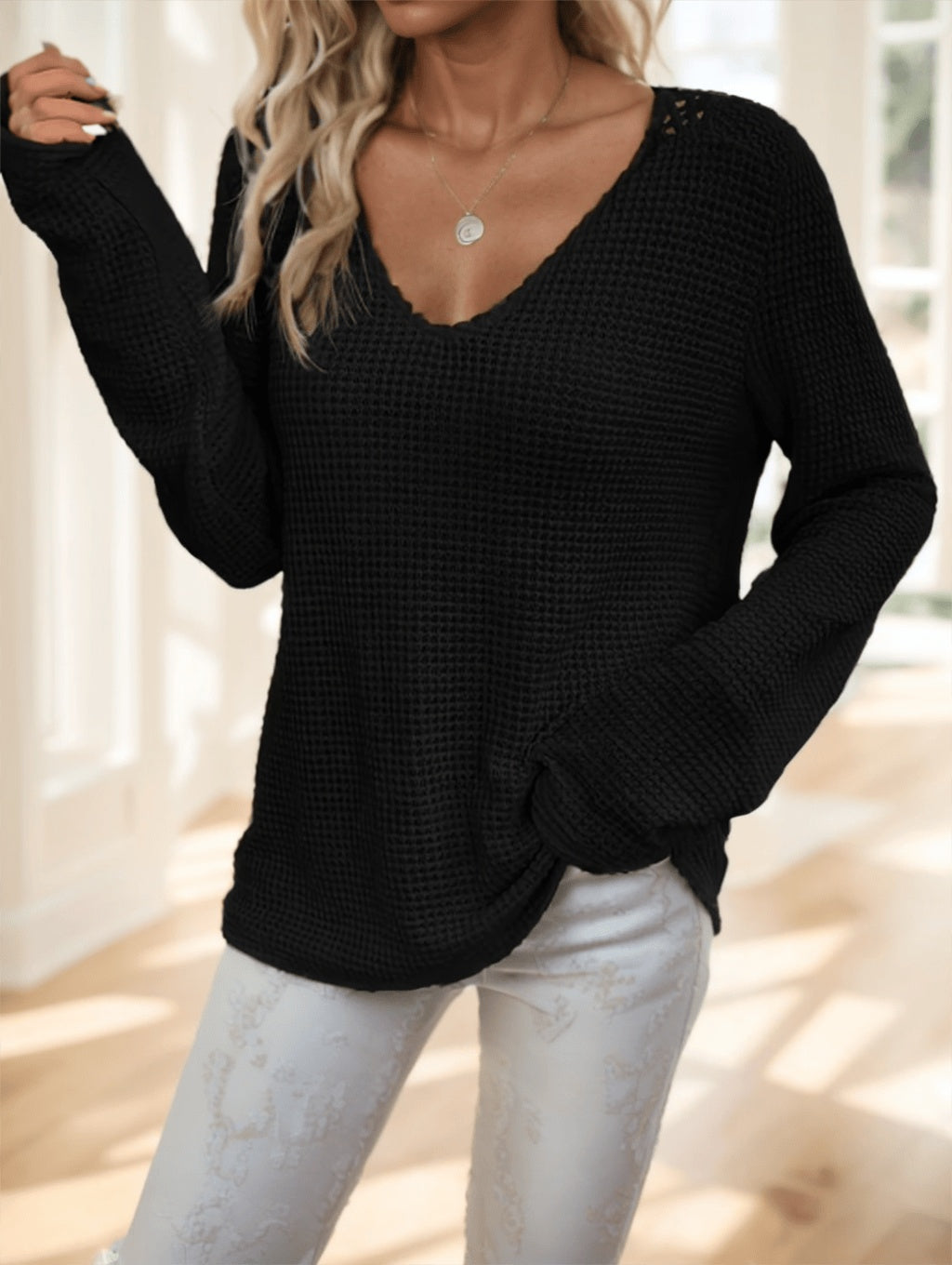 VeraLace Elegance Top