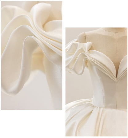 Éclat de Lune Dress